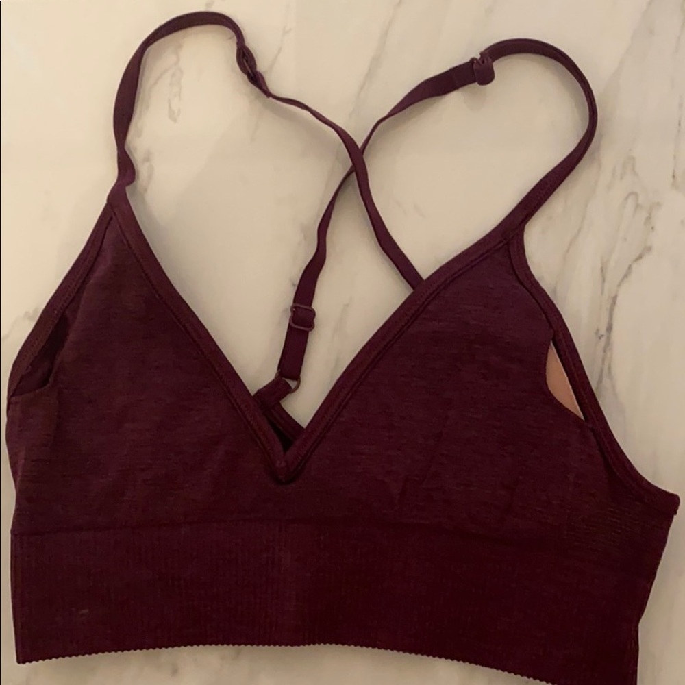Lulu lemon sports bra